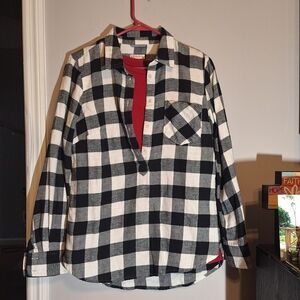 Merona Black and White Plaid Shirt With Red Long Flare Sleeve Top To Layer